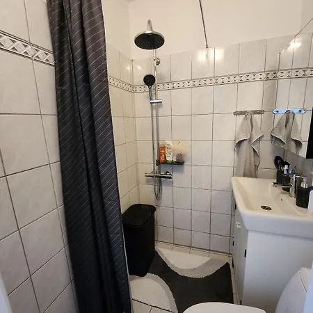 With Free Parking Close To Downtown And Nature! Kopenhaga