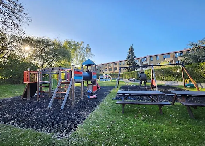 公寓 With Free Parking Close To Downtown And Nature!