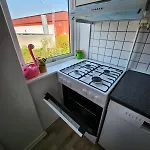 With Free Parking Close To Downtown And Nature! *
